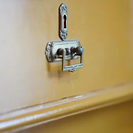 Wanha Ruustinna, Vanhassa Raahessa * Raahe