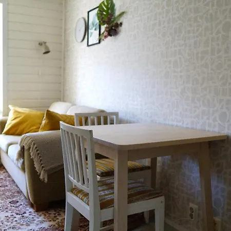 Wanha Ruustinna, Vanhassa Raahessa Raahe