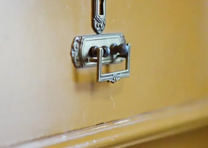 Wanha Ruustinna, Vanhassa Raahessa * ראהה