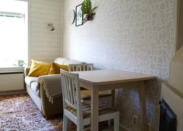 Wanha Ruustinna, Vanhassa Raahessa ראהה